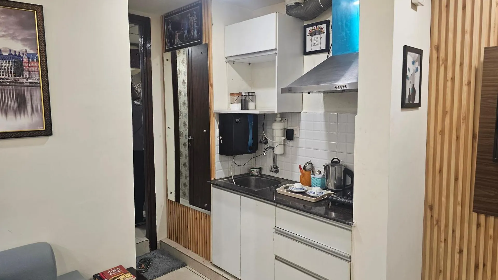 Ultra Luxury 1Bhk Flat 1011 By Bliss Stay Zirakpur